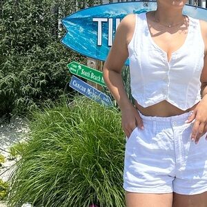 SET Hollister High Waist White and Silver Shorts